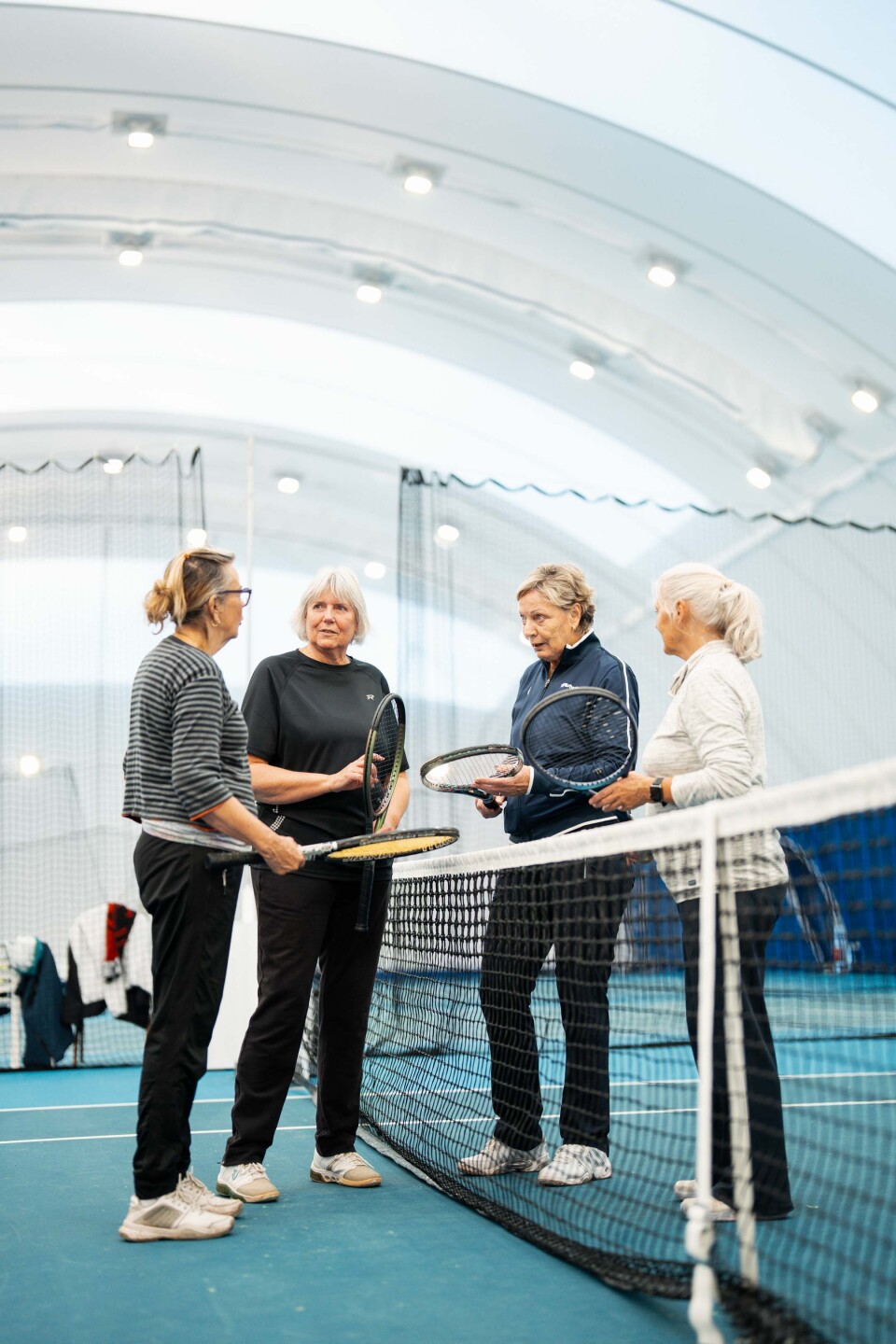 21 11 HIT IT Indoortennis 44